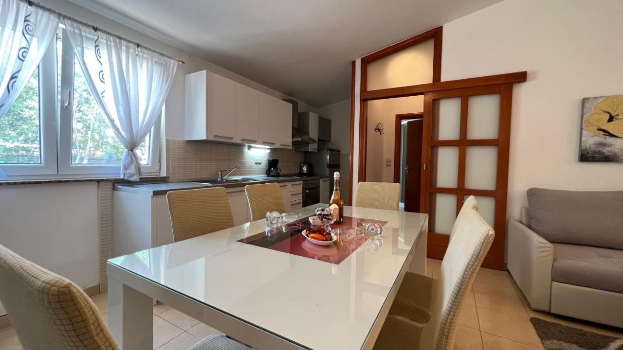 House Roca Apartment Vodice Exterior photo