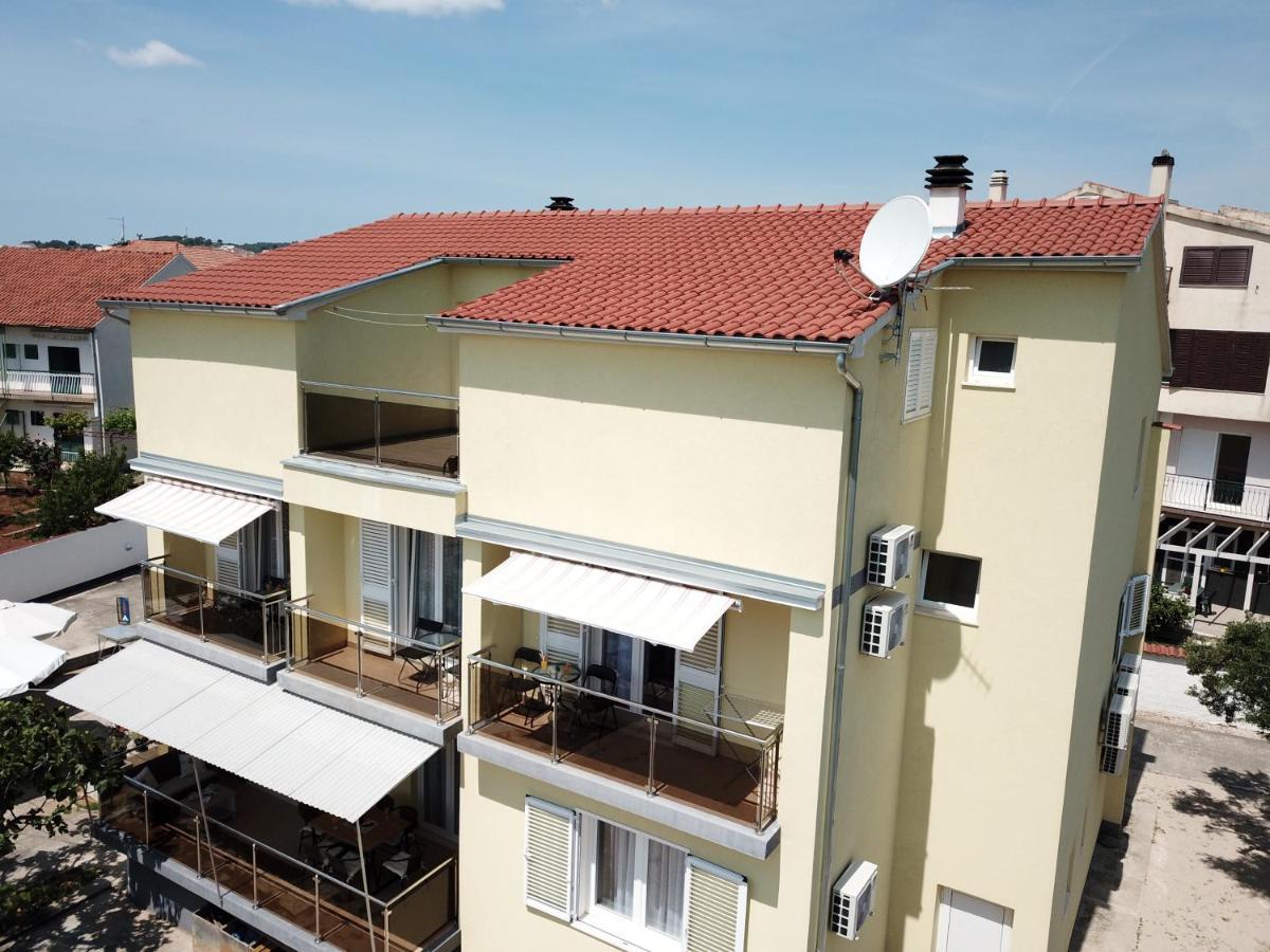 House Roca Apartment Vodice Exterior photo